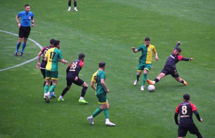 TFF 2. Lig: 24Erzincanspor: 1 - Şanlıurfaspor: 2