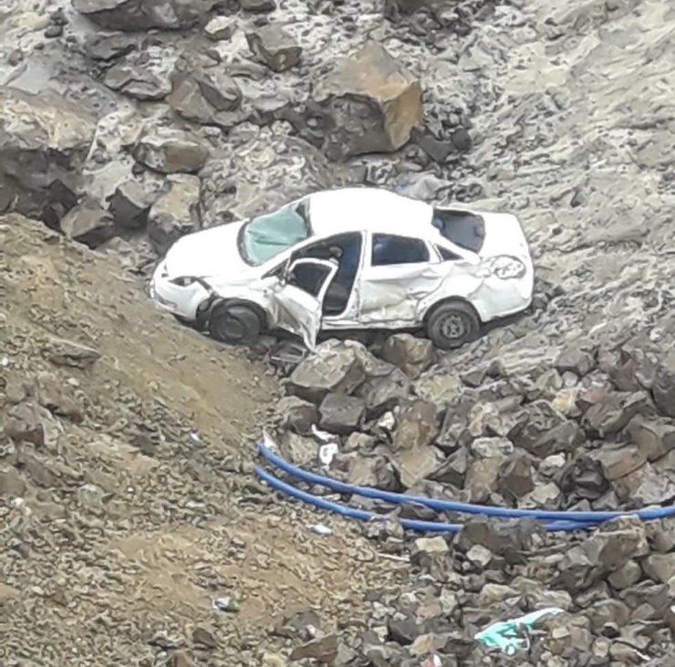 Artvin’de trafik kazası 3 yaralı