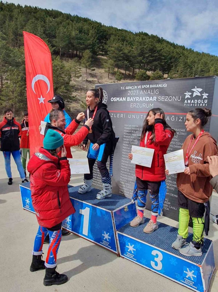 Elif Doğa Bektaş Türkiye birincisi