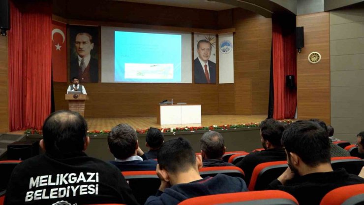 Melikgazi’de Belediye Personeline İş güvenliği Eğitimi