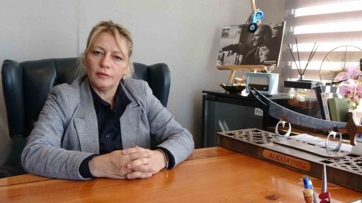 6’lı masaya kızdı İYİ Parti’den istifa edip bin kişiyle birlikte AK Parti’ye geçti