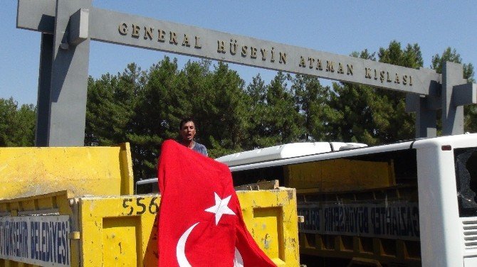 5. Zırhlı Tugay Komutanlığı girişi kapatıldı