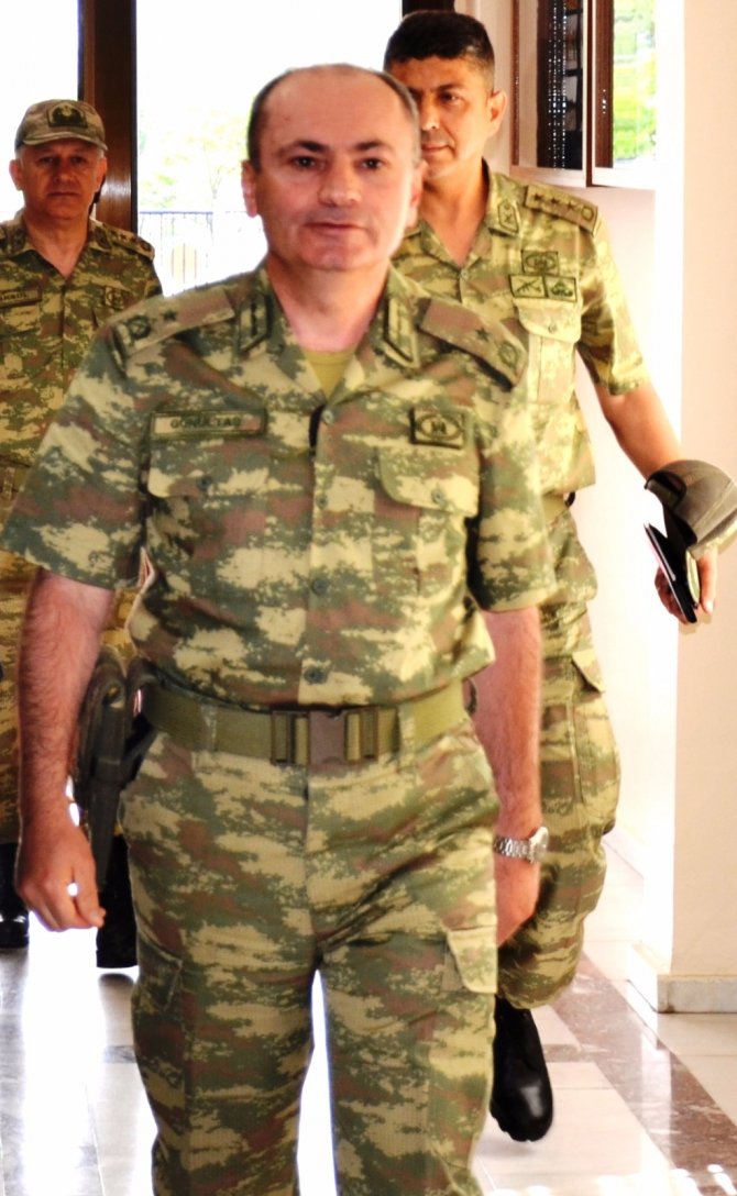 59'ncu Topçu Er Eğitim Tugay Komutanı ve 6 askeri hakim ve savcı gözaltında