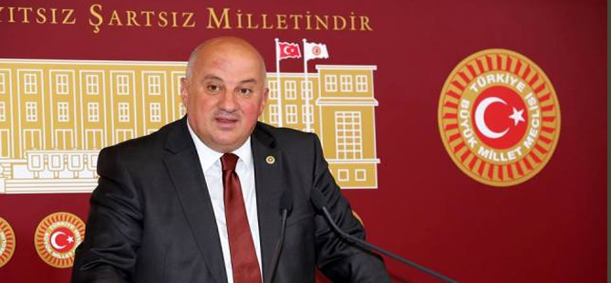 aa-001.jpg aa-001.jpg