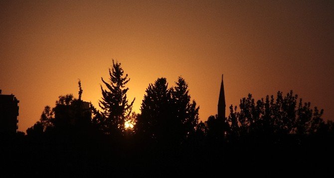 Adana’da kartpostallık gün batımı