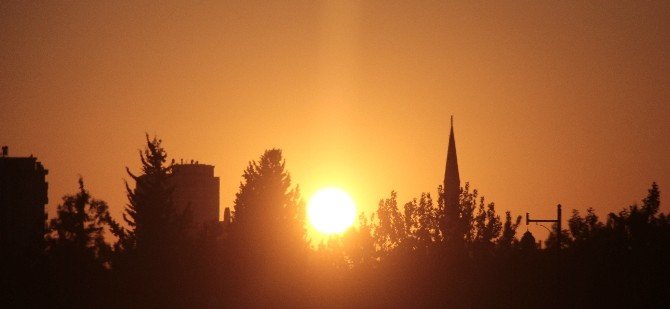 Adana’da kartpostallık gün batımı