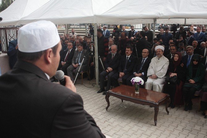 Adana yeni müftülük binasına kavuştu