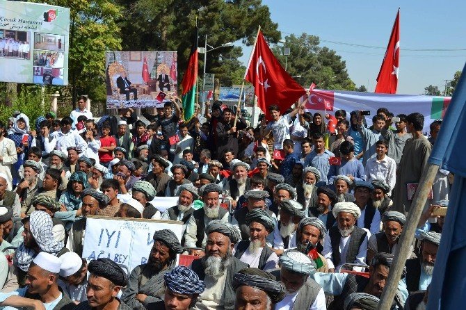 Afganistan Türkmenlerinden Türkiye’ye destek yürüyüşü