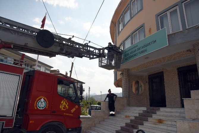 Afyonkarahisar’da FETÖ eğitim kurumlarının kapıları mühürlendi