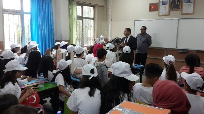 Ağrı’da TÜBİTAK Bilim Fuarı