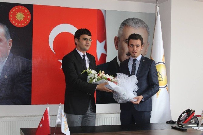 AK Parti Erzincan Gençlik Kolları Başkanlığında Görev Değişimi