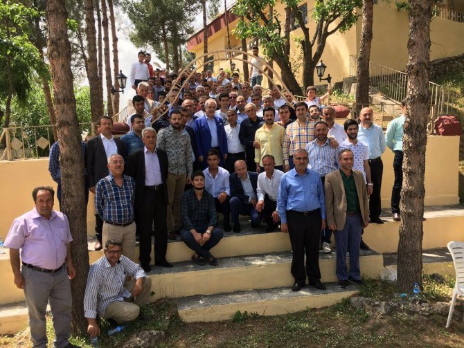 Batman Milletvekili Ataullah Hamidi’den dayanışma yemeği