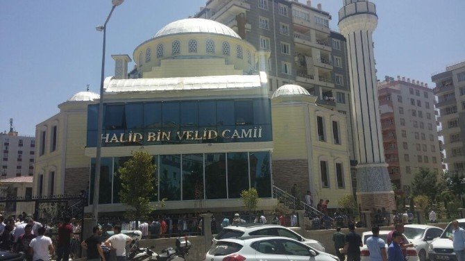 Siirt’te Halid Bin Velid Camisi İbadete Açıldı