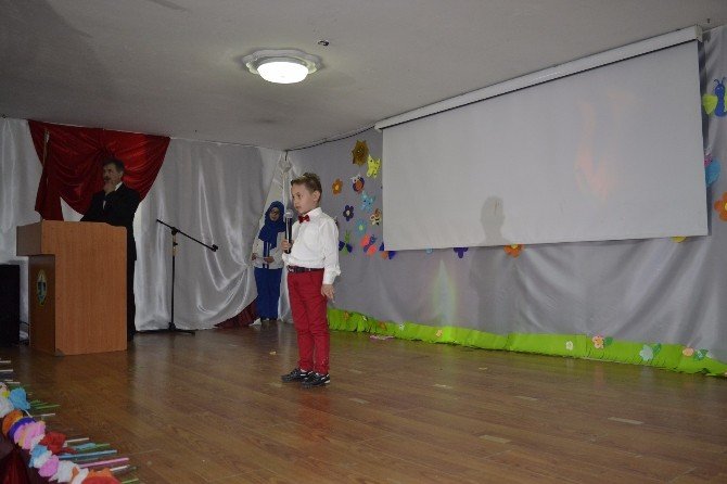 Alaplı’da 4-6 Yaş Kuran Kursu Öğrencileri Duygulandırdı