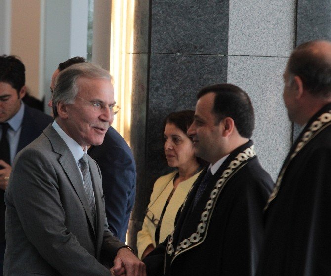 Anayasa Mahkemesi üyeliklerine seçilen Recai Akyel ve Yusuf Şevki Hakyemez’in ant içme töreni
