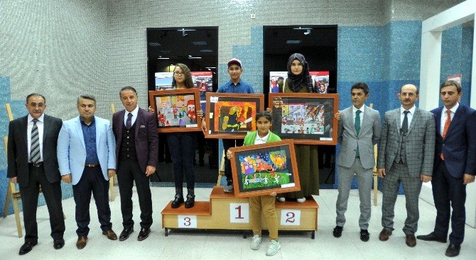 Ankara İtfaiyesi’nin Çalışmaları Kızılay Metro İstasyonu Sanat Galerisi’nde tanıtıldı