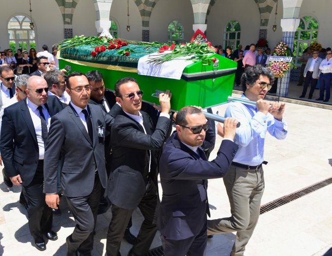 Mustafa Koluman son yolculuğuna uğurlandı