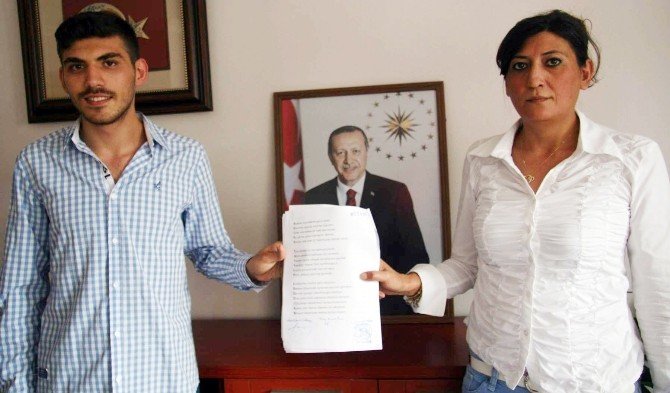 Başkomutan Erdoğan’a 30 Ağustos’ta şiirli methiyeler