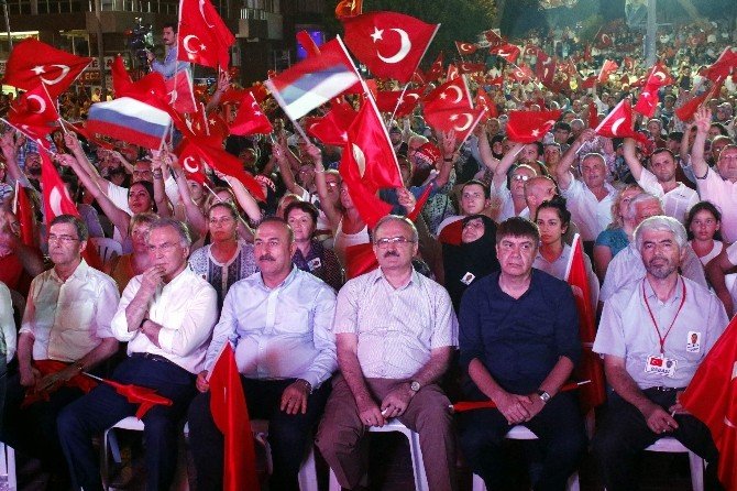 Bakan Çavuşoğlu: “Artık restorasyon zamanı”