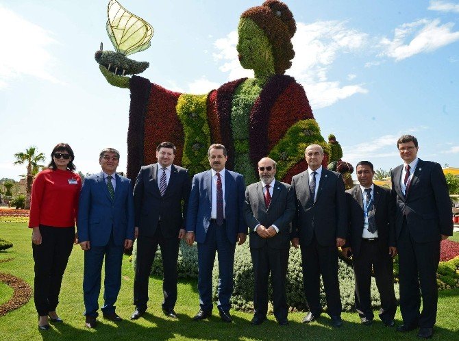 FAO Heyeti EXPO 2016 Antalya Alanında