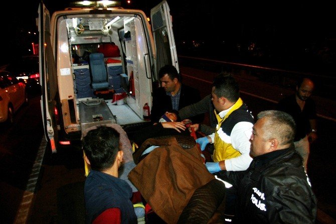 Antalya’da zincirleme trafik kazası: 3 yaralı