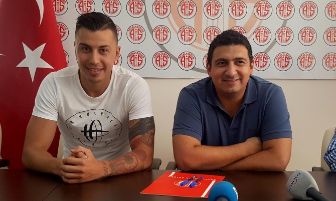 Antalyaspor, Emre Güral ile anlaştı