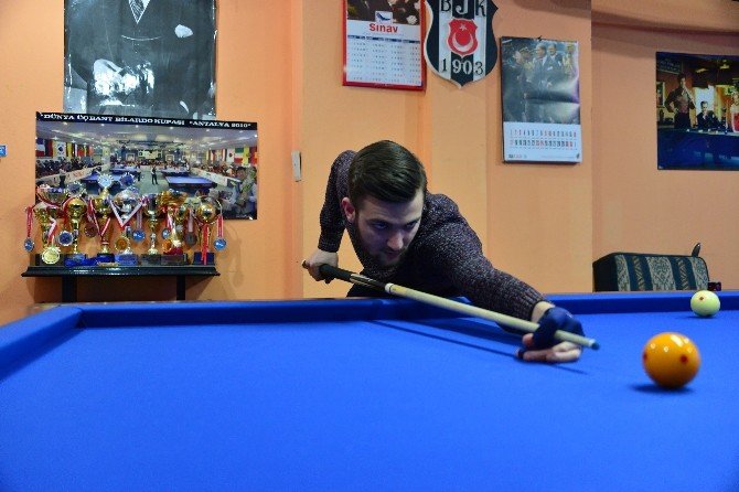 Arda Güngör Türkiye’yi Mısır’da temsil edecek