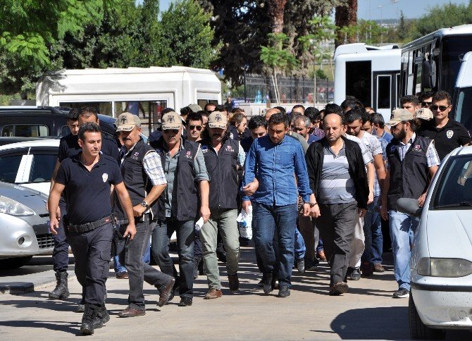 Antalya’da FETÖ soruşturmasında 13 kişi tutuklandı