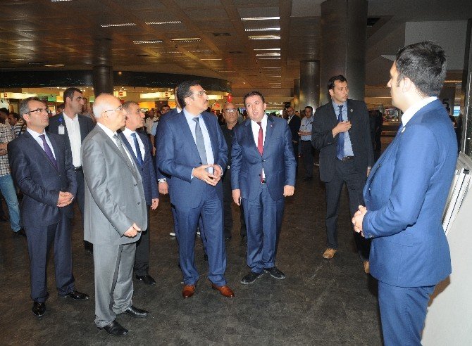 Gümrük Bakanı Tüfenkci’den Teröre Karşı Birlik Mesajı