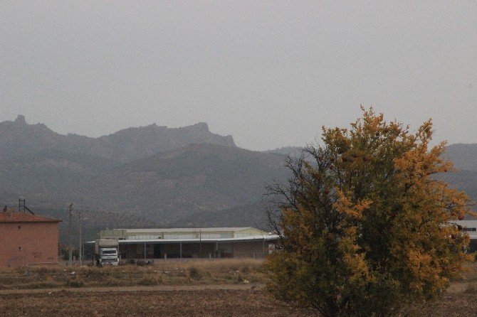 Dağdaki Atatürk silueti ilgi çekiyor