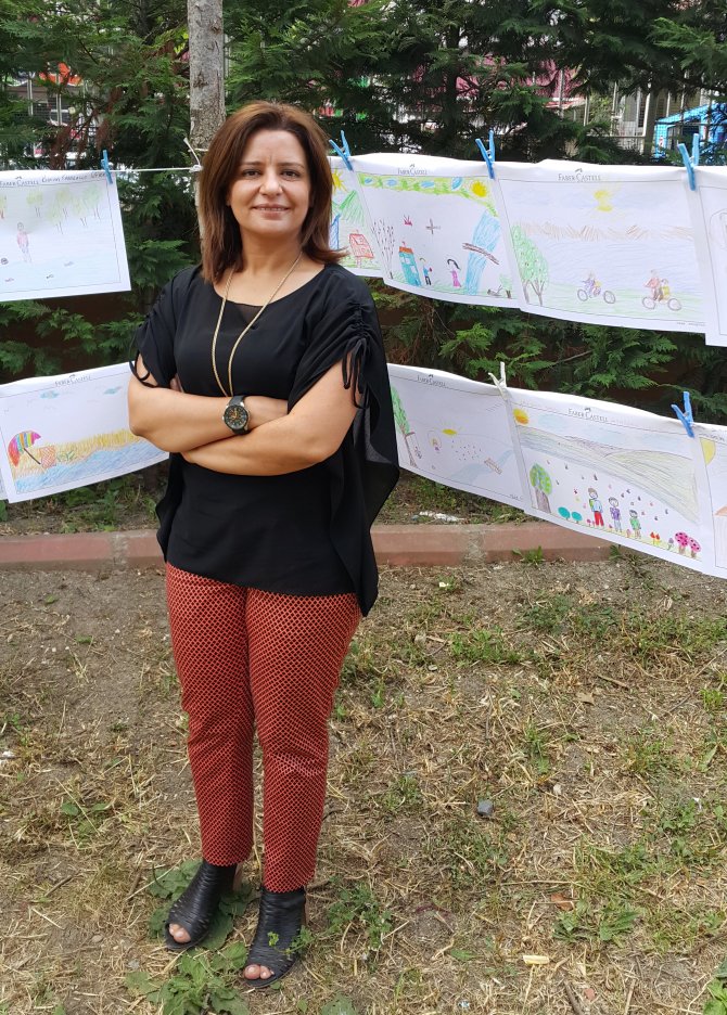 Veliler mutluluğu çizdi, çocukları değerlendirdi