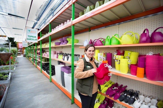 Türkiye’nin en büyük ‘Bahçe Market’i Alibeyköy’de