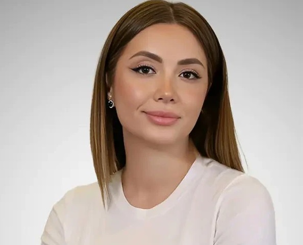 ayse-asmin-pala.jpg
