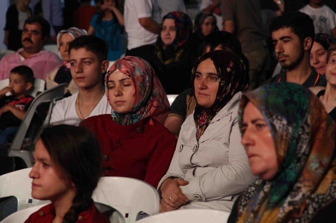 Zekeriya Erdim: “Ev Devlet, Sevgi İse Servettir”