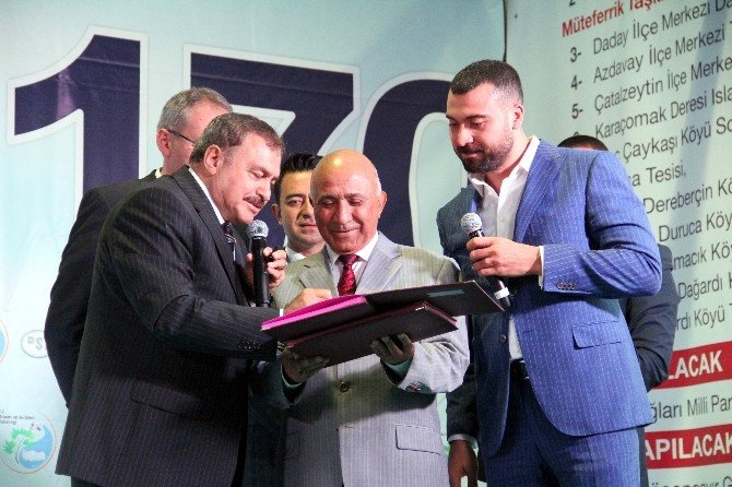 Bakan Eroğlu, Kastamonu’da Toplu Temel Atma Törenine Katıldı