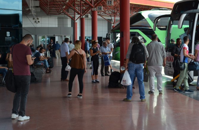 Balıkesir Şehirlerarası Otobüs Terminali yüzde 95 doluluk oranına ulaştı