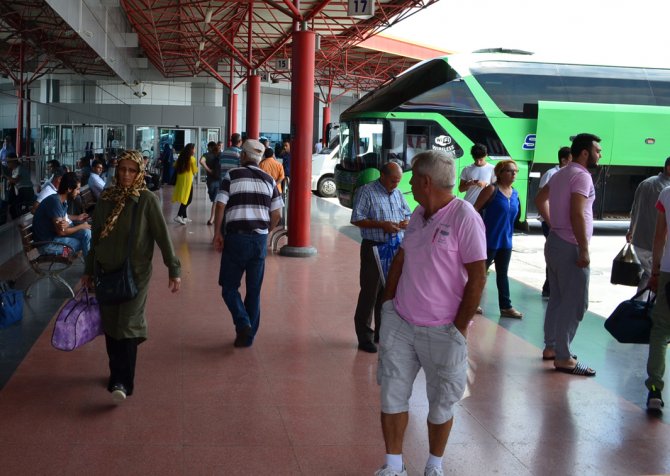 Balıkesir Şehirlerarası Otobüs Terminali yüzde 95 doluluk oranına ulaştı