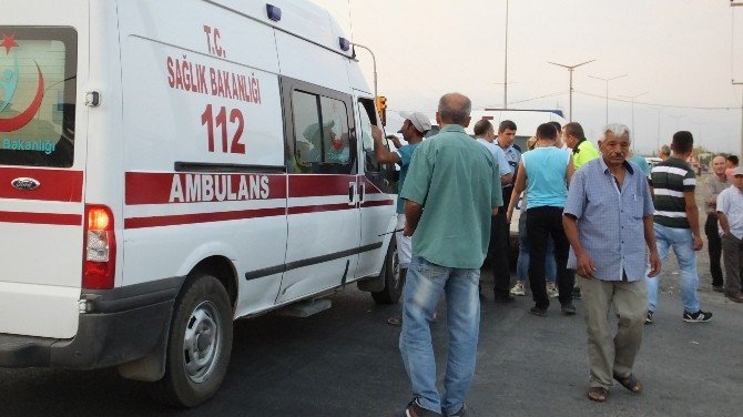 Burhaniye’de trafik kazası: 2 yaralı