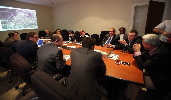 Başkan Karaosmanoğlu, bilgilendirme toplantısına katıldı