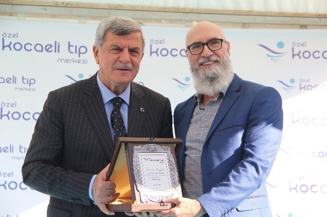 Kocaeli Tıp Merkezinin yeni binası hizmete açıldı