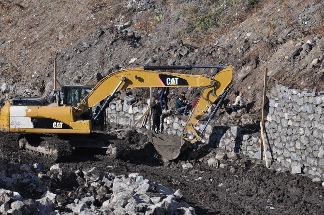 Bayrampaşa Deresi ıslah ediliyor