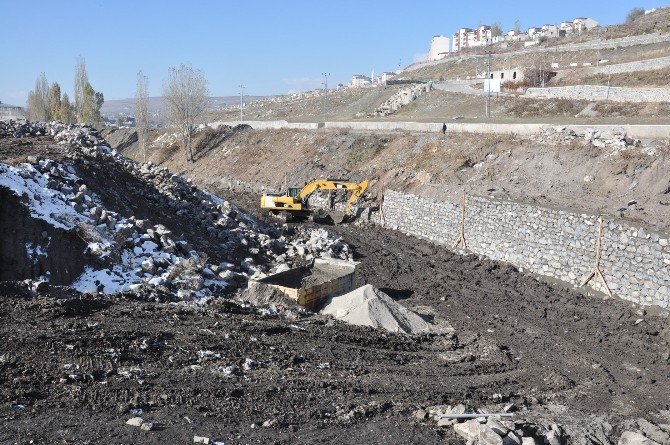 Bayrampaşa Deresi ıslah ediliyor