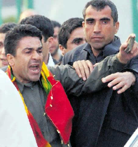 bengi_yildiz_bdp_7.jpg bengi_yildiz_bdp_7.jpg