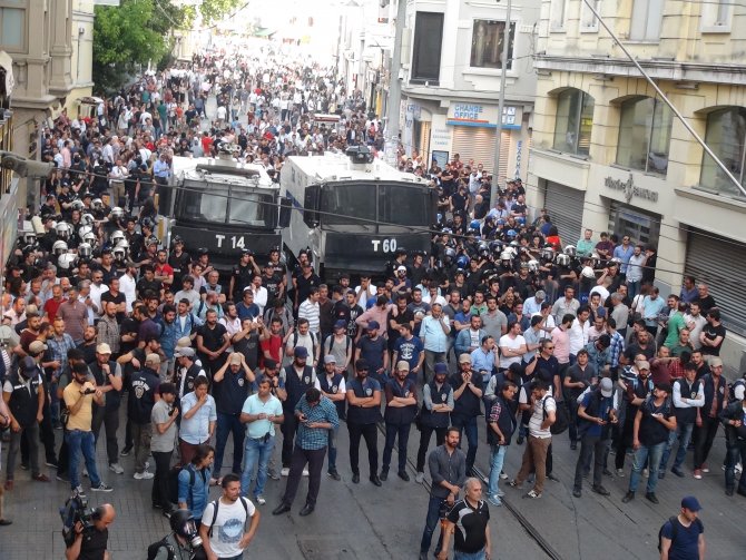 Taksim’de ‘Gezi Parkı’ eylemi
