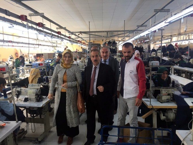 Başkan Gürsoy’dan tekstil fabrikasına ziyaret