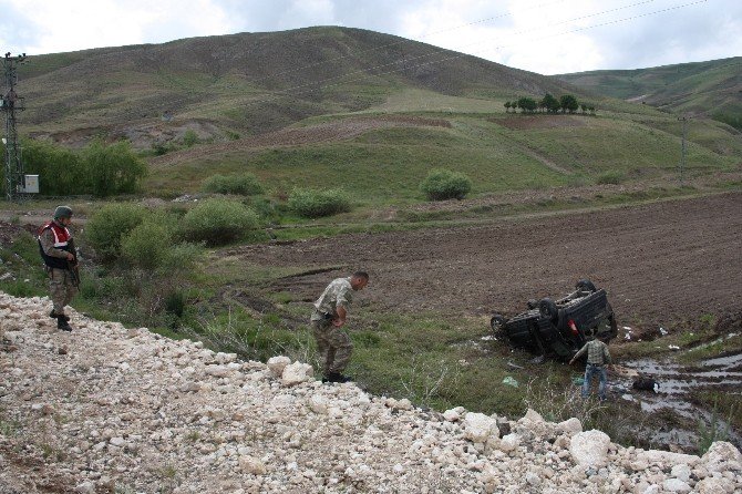 Ahlat’ta Trafik Kazası: 6 Yaralı