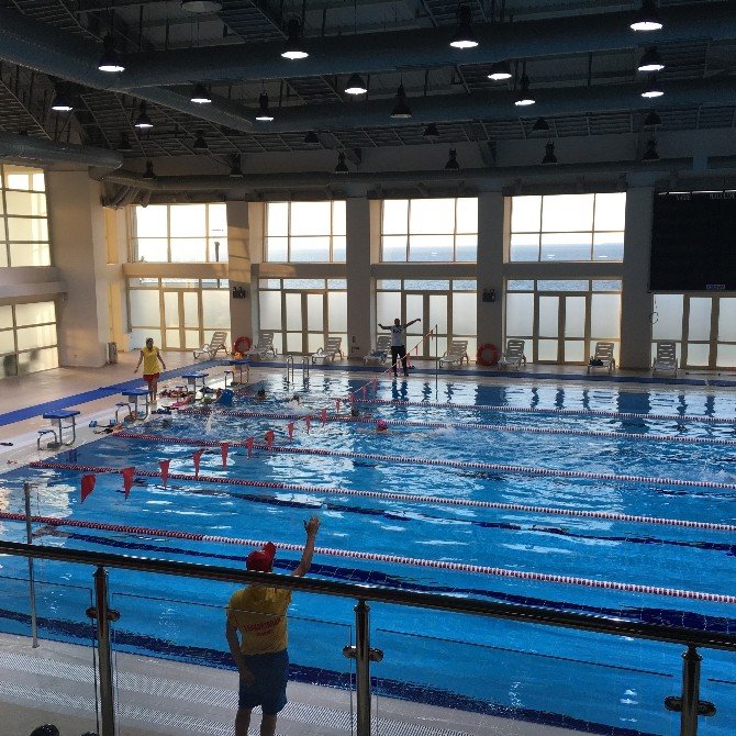 Zonguldak Yüzme Kulübü; BEÜ Yarı Olimpik Havuzu’nda