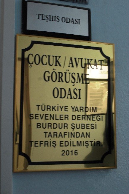 Burdur’da Çocuklara Özel Avukat Görüşme Odası