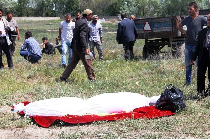 Bursa’yı Kana Bulayan Canlı Bomba Iğdır’da Defnedildi