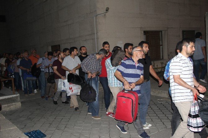 Bursa’da FETÖ soruşturmasında 32 polis tutuklandı